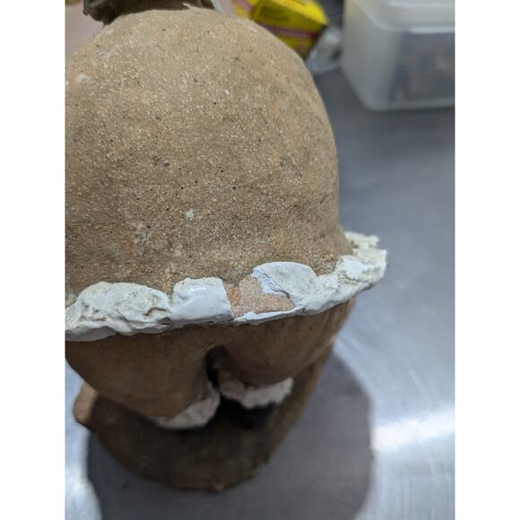 VTG Primitive Clay Santa Claus Entering A Chimney Statue 9" Tall - Picture 9 of 11